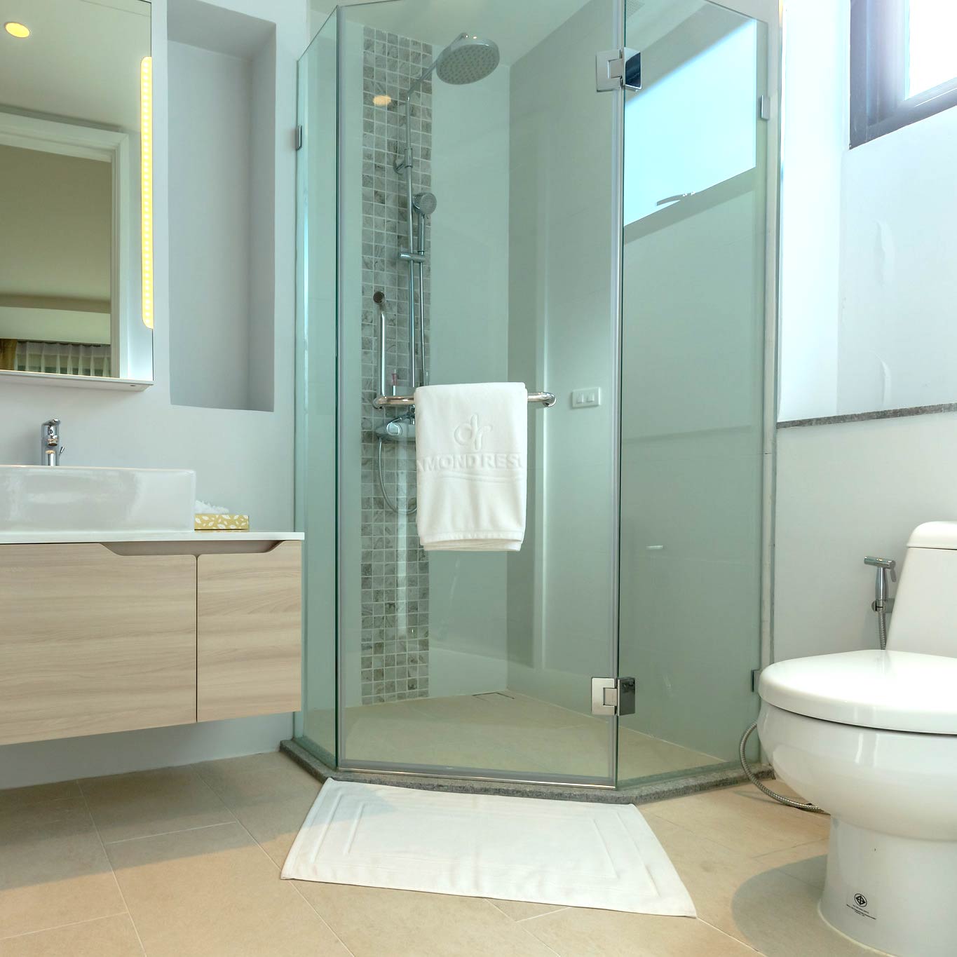 Diamond Condo Bathroom Design & Construction | ASL Management Contracting - Phuket